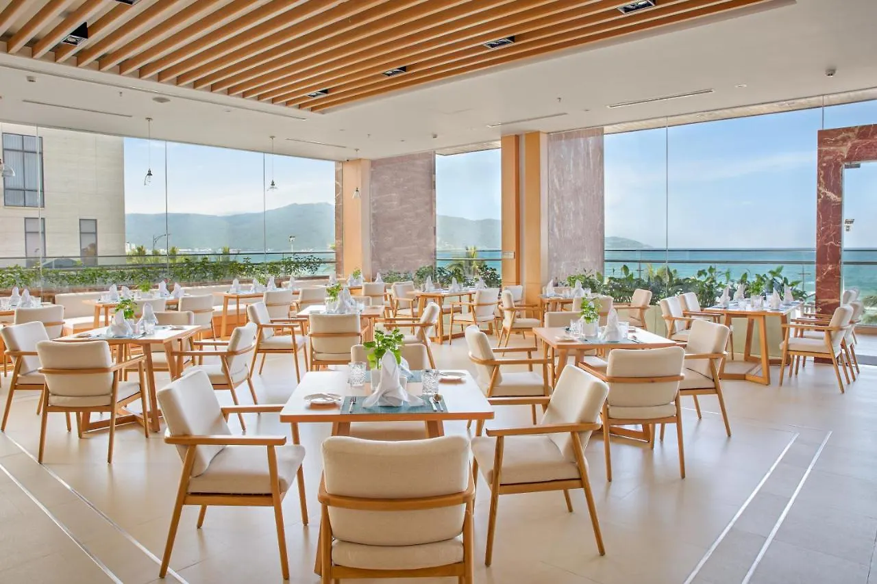 Tms Hotel Da Nang Beach 5*,