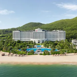 Курортный комплекс Marriott & Spa, Hon Tre Island