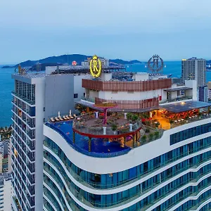 Hotel Regalia Gold Nha Trang